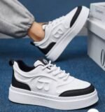 Baskets blanches pour hommes – Image 2