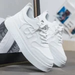 Baskets blanches pour hommes