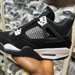 Nike Air Jordan 4 Retro
