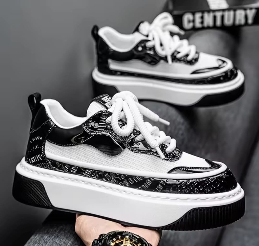 Baskets Compensées Vernies Noir & Blanc - Style Streetwear Baskets Compensées Vernies Noir & Blanc - Style Streetwear – Image 1