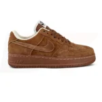 Baskets Nike Air Force 1 Suede Marron - Sneakers Tendance