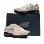 Baskets New Balance 1906D Beige - Protection Pack Tendance