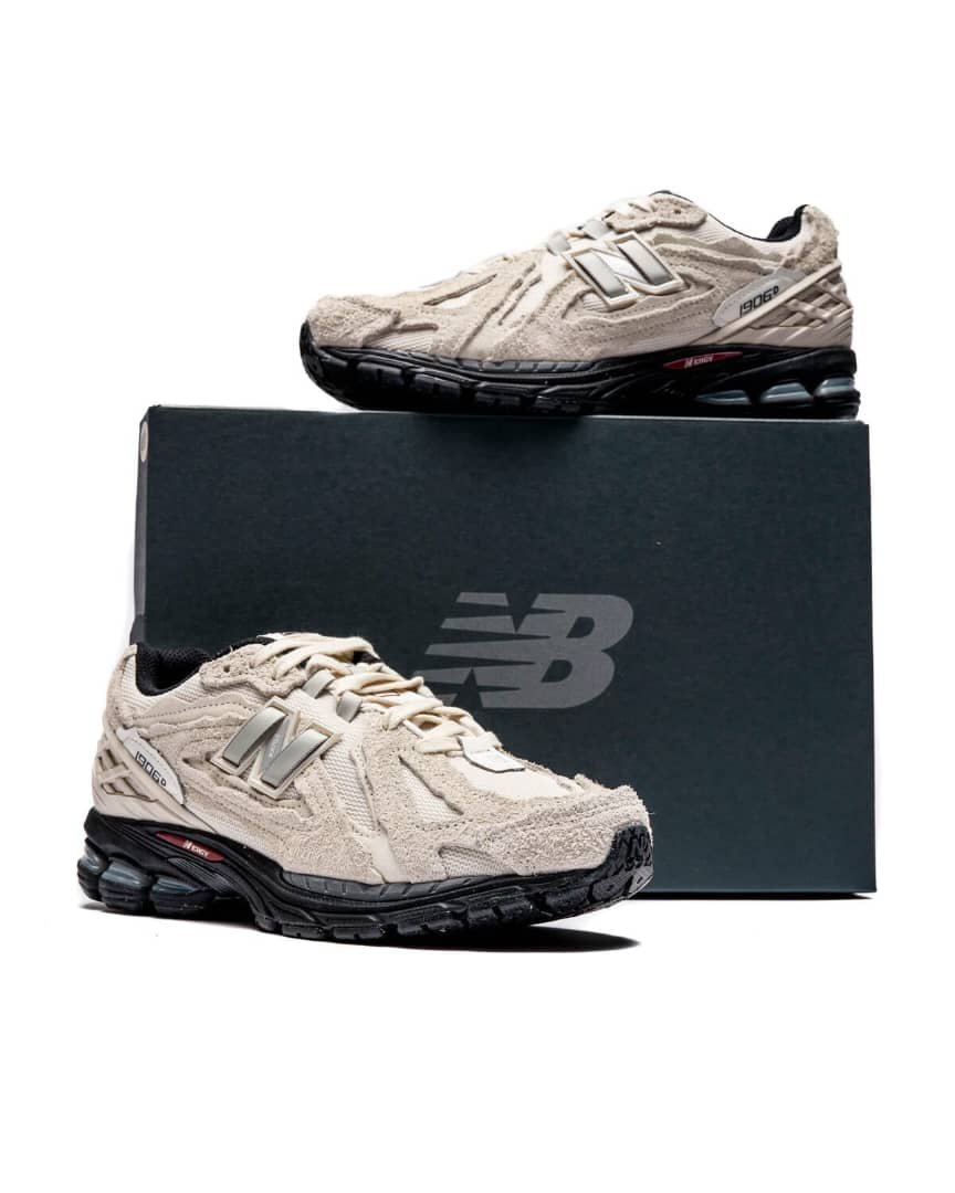 Baskets New Balance 1906D Beige - Protection Pack Tendance Baskets New Balance 1906D Beige - Protection Pack Tendance – Image 1