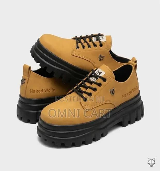 Chaussures Naked Wolfe Camel à Plateforme - Derbies Tendance Chaussures Naked Wolfe Camel à Plateforme - Derbies Tendance – Image 1